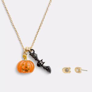 👻 Coach Pumpkin And Bat Pendant Necklace Set